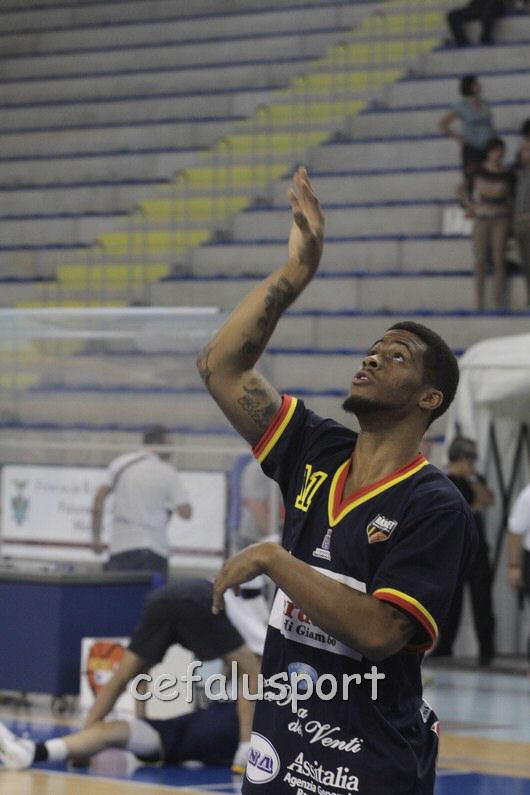 121014 basket 005_tn.jpg